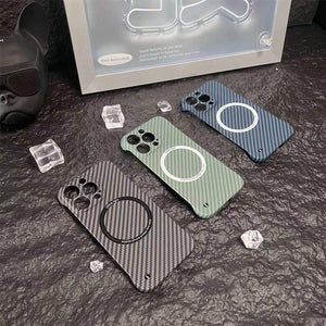 Rahmenlose Magnetische Handyhülle aus Karbonfaser für iPhone