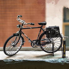 Laden Sie das Bild in den Galerie-Viewer, Zusammengebautes Fahrradmodell