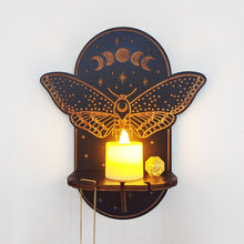 Laden Sie das Bild in den Galerie-Viewer, Kreative Kerzenständer Dekoration aus Holz