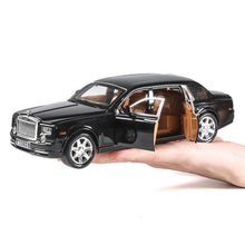 Laden Sie das Bild in den Galerie-Viewer, Rolls Royce Phantomlegierung Automodell